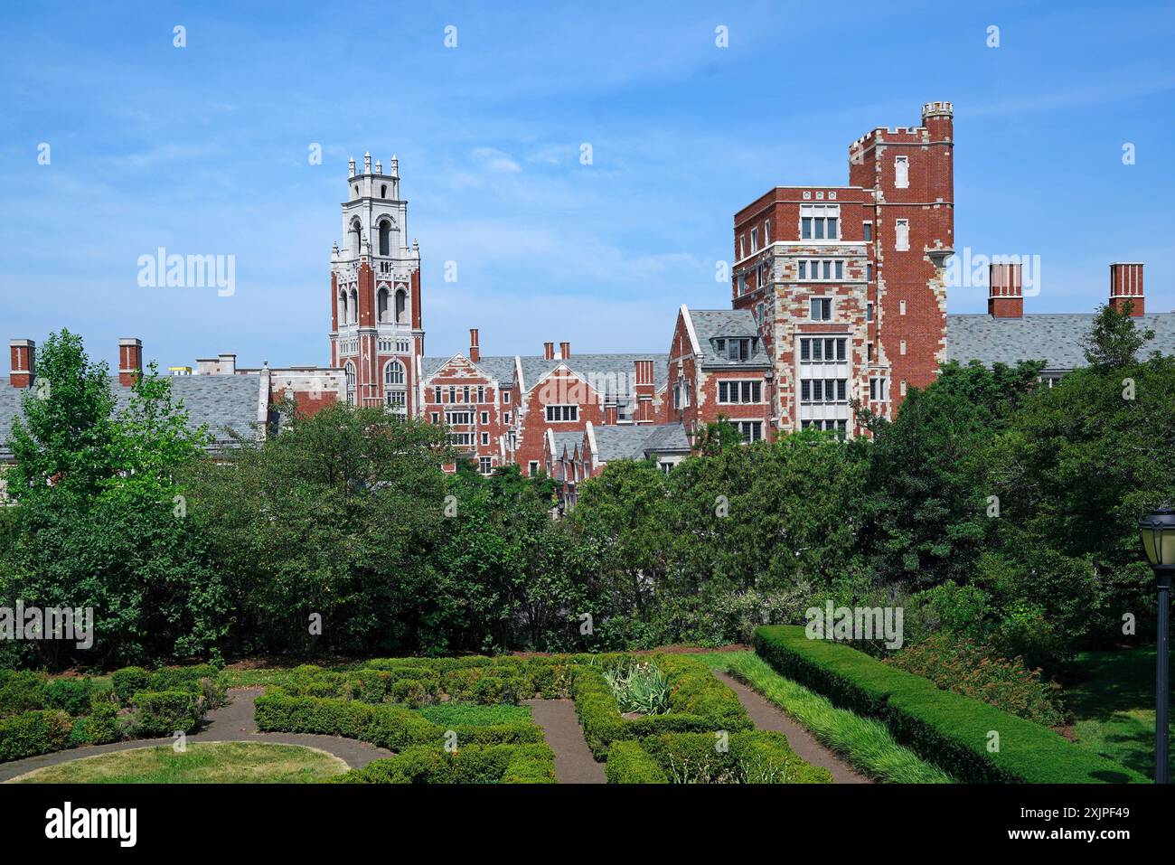 Pauli Murray College, architettura gotica in mattoni e pietra presso la Yale University Foto Stock