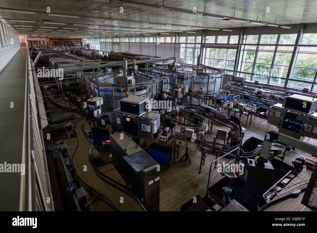 Ceske Budejovice - 13 luglio 2024: Budweiser Budvar Beer Bottling Plant Shut Down and Idle. Foto Stock