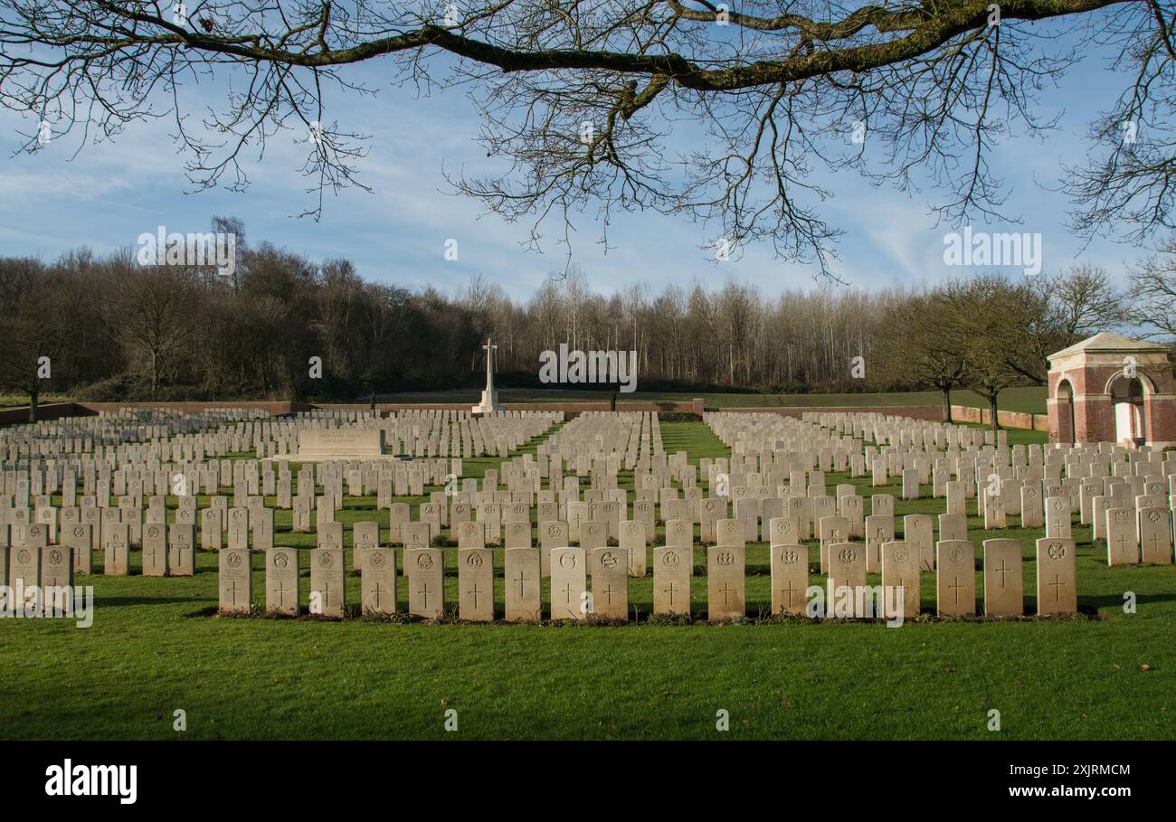Cimitero militare e tombe nel nord della Francia (prima guerra mondiale) Foto Stock