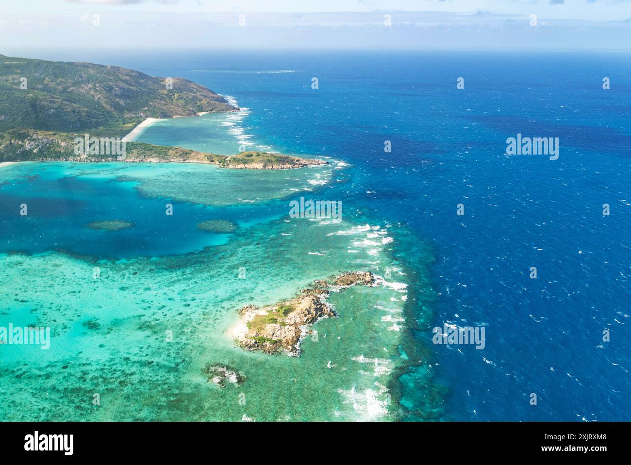 Spettacolare vista aerea sull'isola di Lizard sulla grande Barriera Corallina, Queensland, Australia. La grande Barriera Corallina è la barriera corallina più grande del mondo Foto Stock