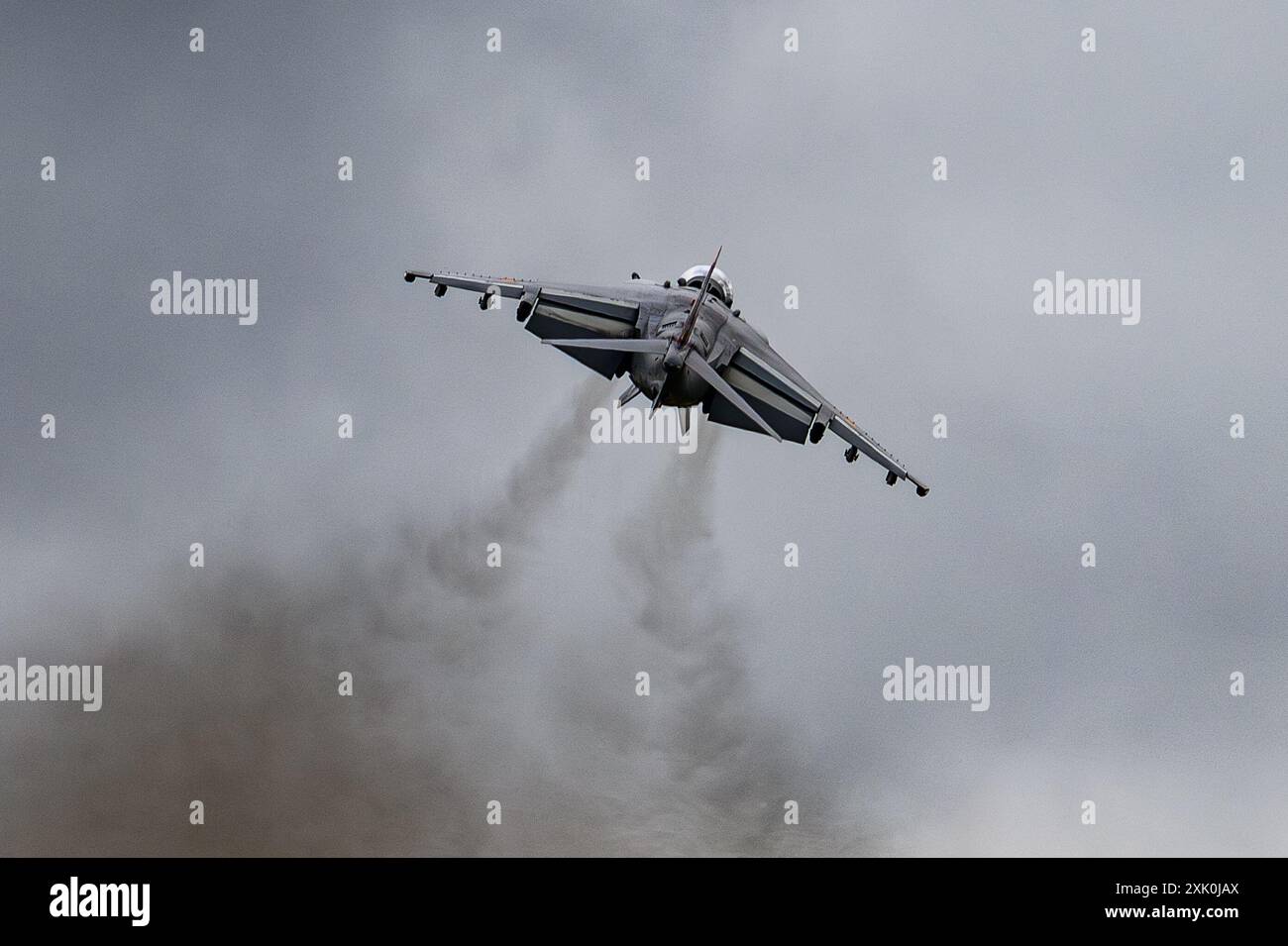 Il McDonnell Douglas EAV-8B Harrier II della Marina spagnola partecipa al Royal International Air Tattoo alla RAF Fairford nel Gloucestershire, in Inghilterra, sabato 20 luglio 2024. (Foto di Jon Hobley | mi News/NurPhoto) crediti: NurPhoto SRL/Alamy Live News Foto Stock