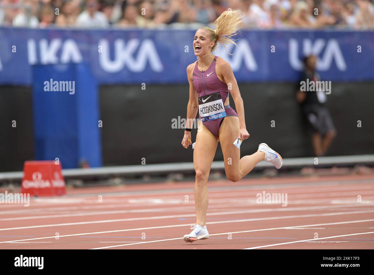 Londra, Regno Unito. 20 luglio 2024. Keely HODGKINSON vince i 800 m femminili durante il Wanda Diamond League London Athletics Meet al London Stadium, Queen Elizabeth Olympic Park, Londra, Inghilterra, il 20 luglio 2024. Foto di Phil Hutchinson. Solo per uso editoriale, licenza richiesta per uso commerciale. Non utilizzare in scommesse, giochi o pubblicazioni di singoli club/campionato/giocatori. Crediti: UK Sports Pics Ltd/Alamy Live News crediti: UK Sports Pics Ltd/Alamy Live News Foto Stock