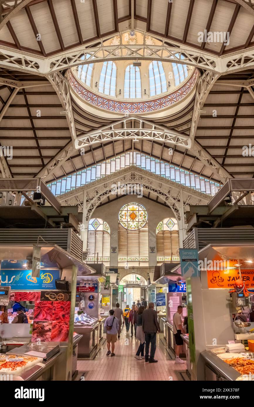 Vista interna del mercato centrale di Valencia, Spagna Foto Stock