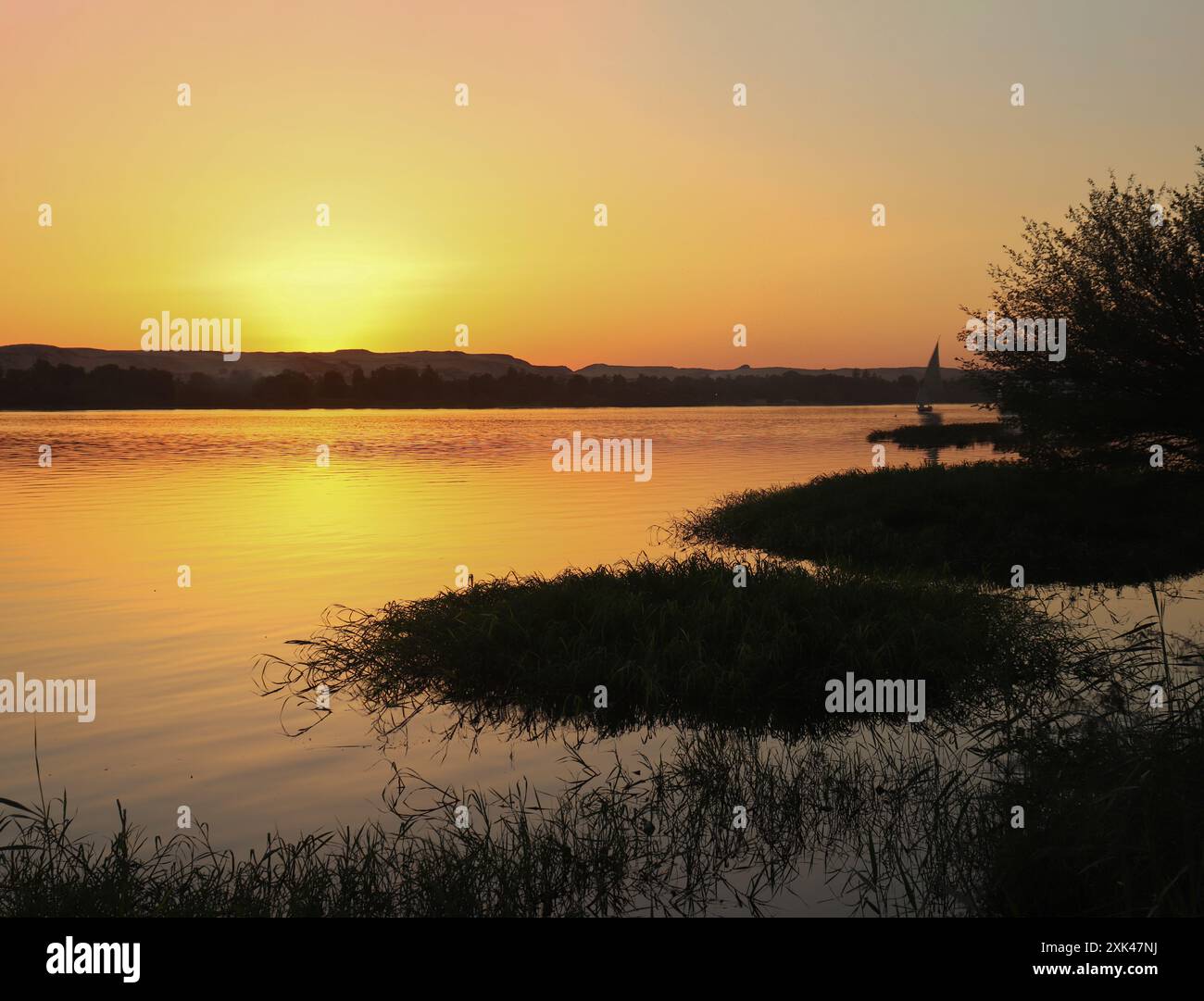 tramonto panoramico sul nilo Foto Stock