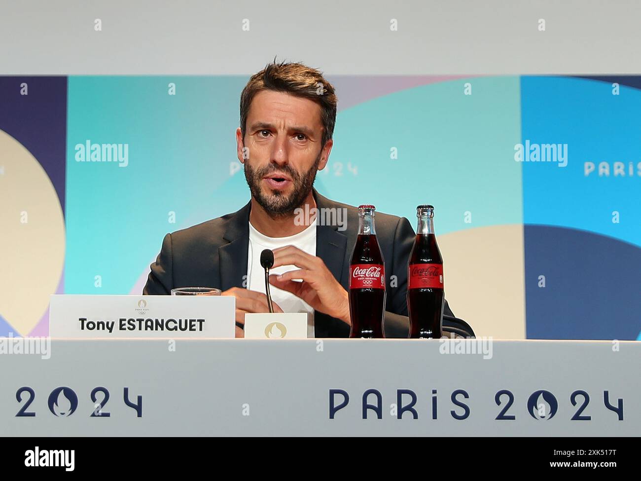 Parigi, Francia. 21 luglio 2024. Tony Estanguet, presidente di Parigi 2024, parla durante una conferenza stampa al Paris 2024 Main Press Centre di Parigi, Francia, 21 luglio 2024. Crediti: Wang Dongzhen/Xinhua/Alamy Live News Foto Stock