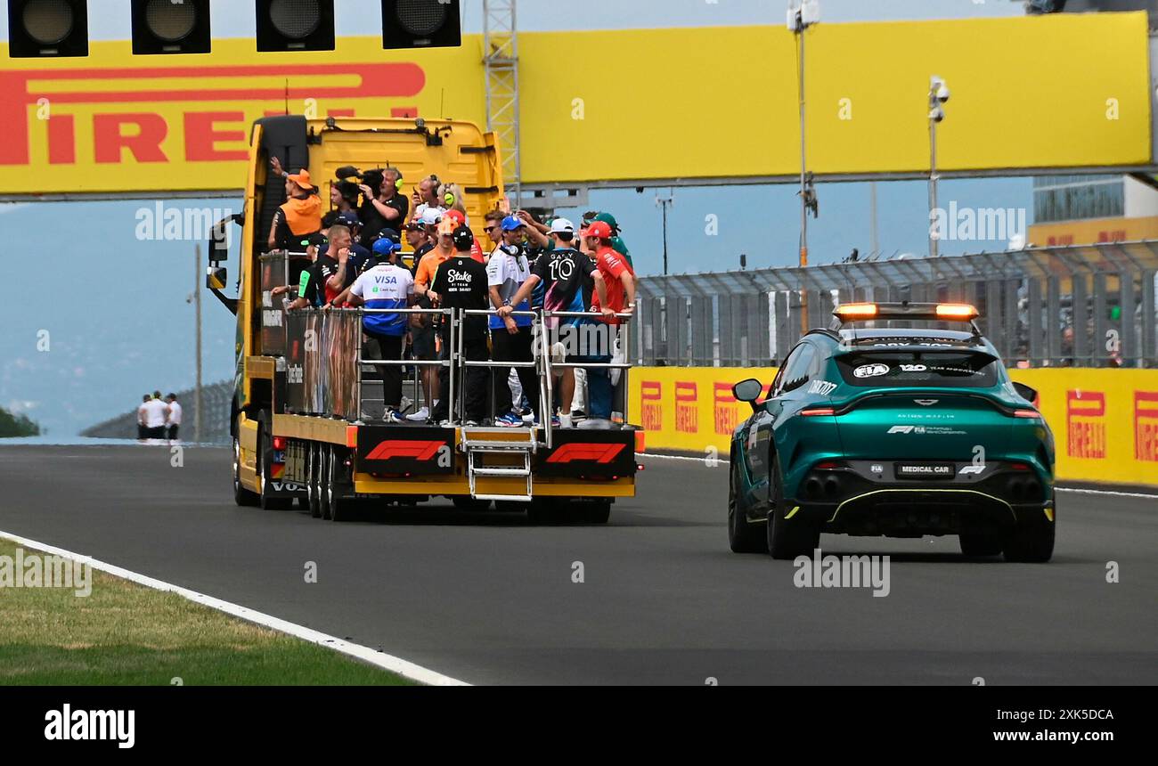 Budapest, Ungarn. 21 luglio 2024. 21.07.2024, Hungaroring, Budapest, FORMULA 1 GRAN PREMIO D'UNGHERIA 2024, sfilata dei piloti foto crediti: dpa/Alamy Live News Foto Stock