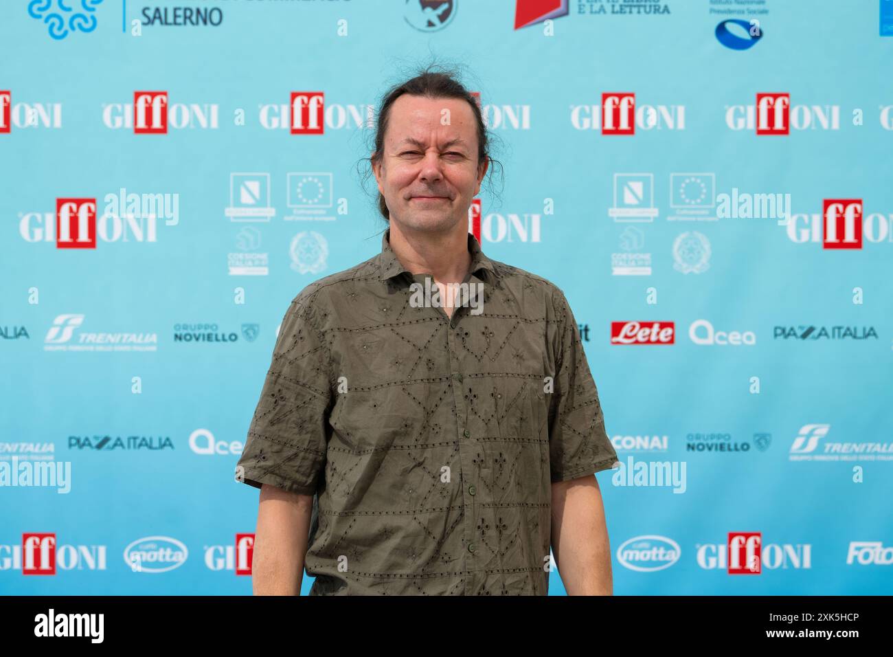 Giffoni Valle piana, Salerno, Italia. 19 luglio 2024. Il regista finlandese Kari Juusonen partecipa alla photocall al Giffoni Film Festival 2024 il 21 luglio 2024 a Giffoni Valle piana, Salerno, Italia (Credit Image: © Francesco Luciano/ZUMA Press Wire) SOLO PER USO EDITORIALE! Non per USO commerciale! Foto Stock