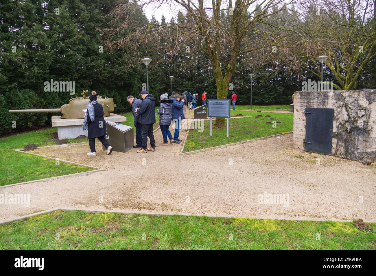 Il Bunker Assenois a Fortin Boggess e il Sherman Turret Monument in Belgio Foto Stock