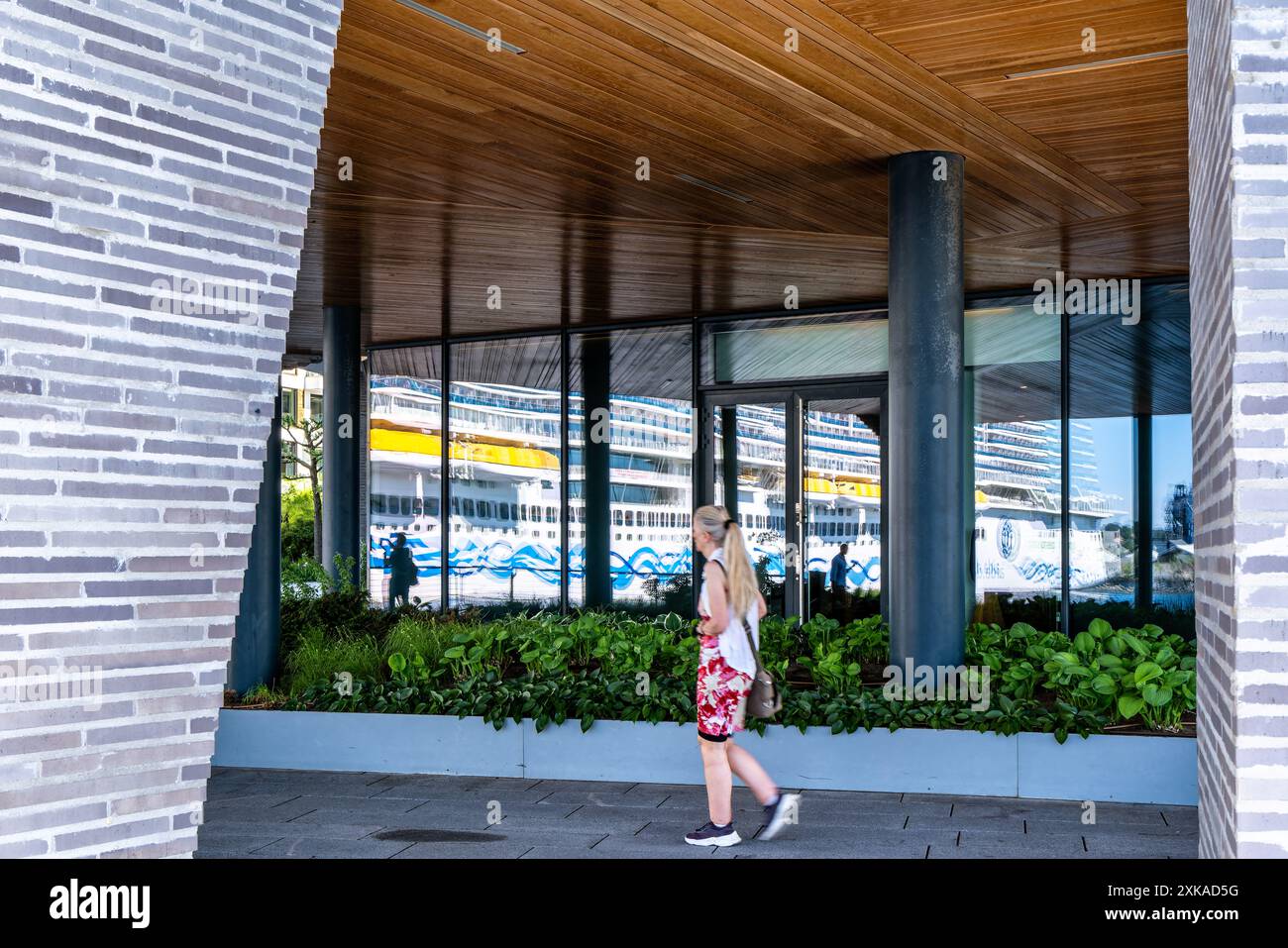 La vita quotidiana di Aker Brygge a Oslo, Norvegia Foto Stock