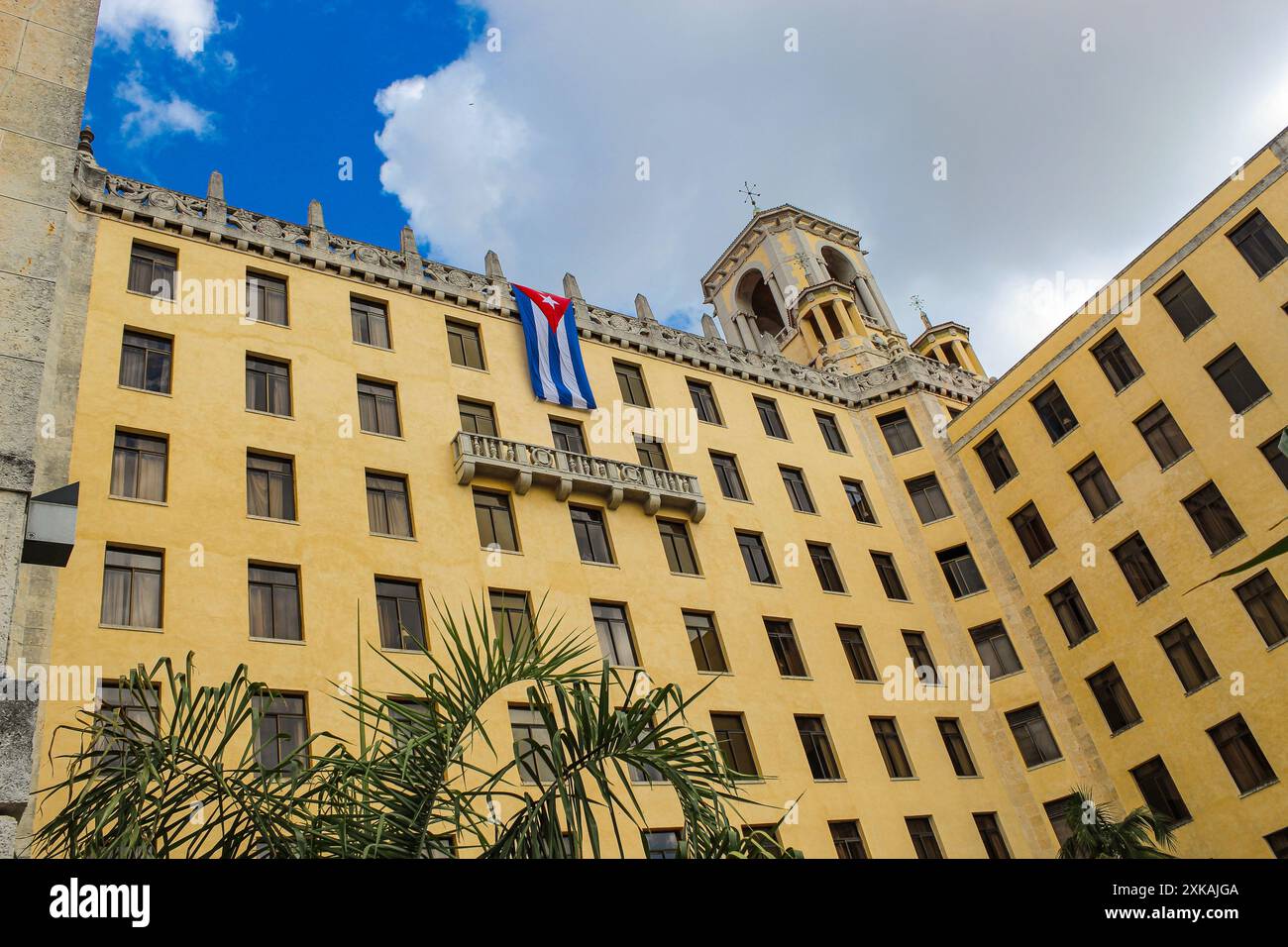 L'Hotel Nacional de Cuba, uno storico hotel in stile spagnolo eclettico a l'Avana, situato sul fronte mare del quartiere Vedado Foto Stock