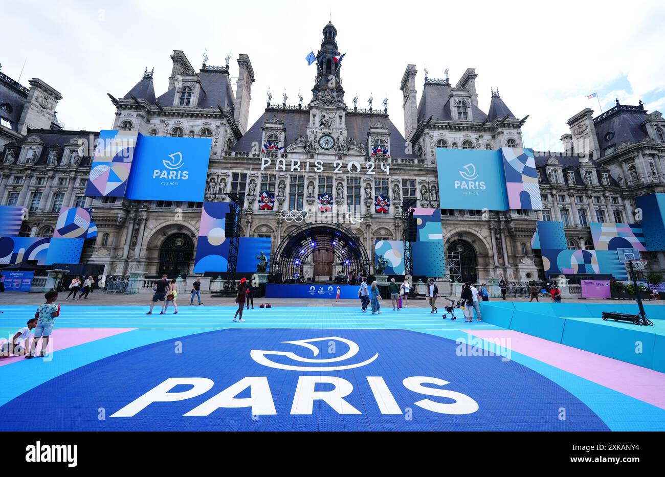 Una vista generale all'Hotel Ville di Parigi. La cerimonia di apertura dei Giochi Olimpici di Parigi 2024 si svolge venerdì 26 luglio, lungo la Senna. Data foto: Lunedì 22 luglio 2024. Foto Stock