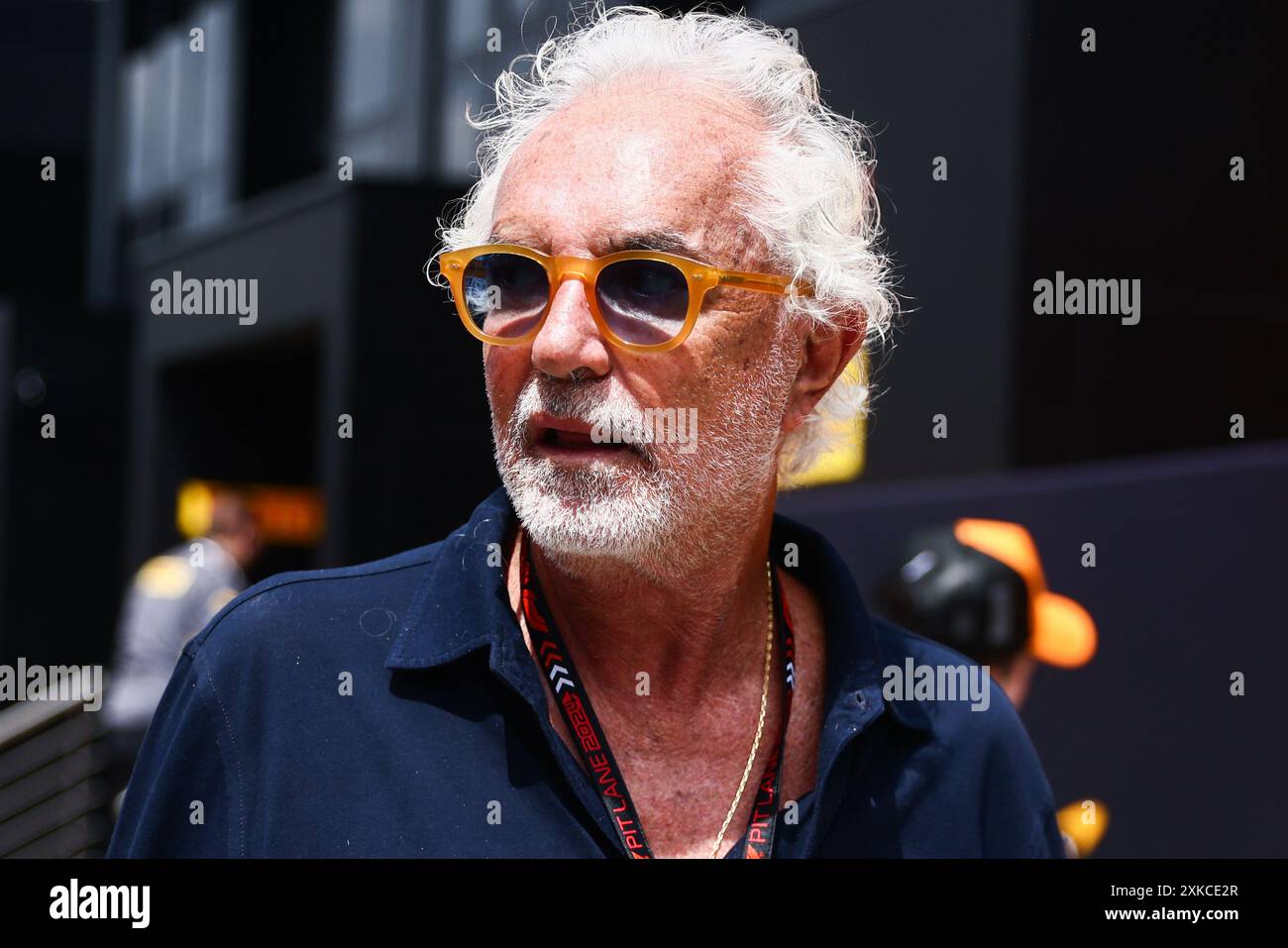 Budapest, Ungheria. 21 luglio 2024. Flavio Briatore cammina nel paddock davanti al Gran Premio d'Ungheria di Formula 1 sul circuito Hungaroring di Mogyorod vicino a Budapest il 21 luglio 2024. (Credit Image: © Beata Zawrzel/ZUMA Press Wire) SOLO PER USO EDITORIALE! Non per USO commerciale! Foto Stock