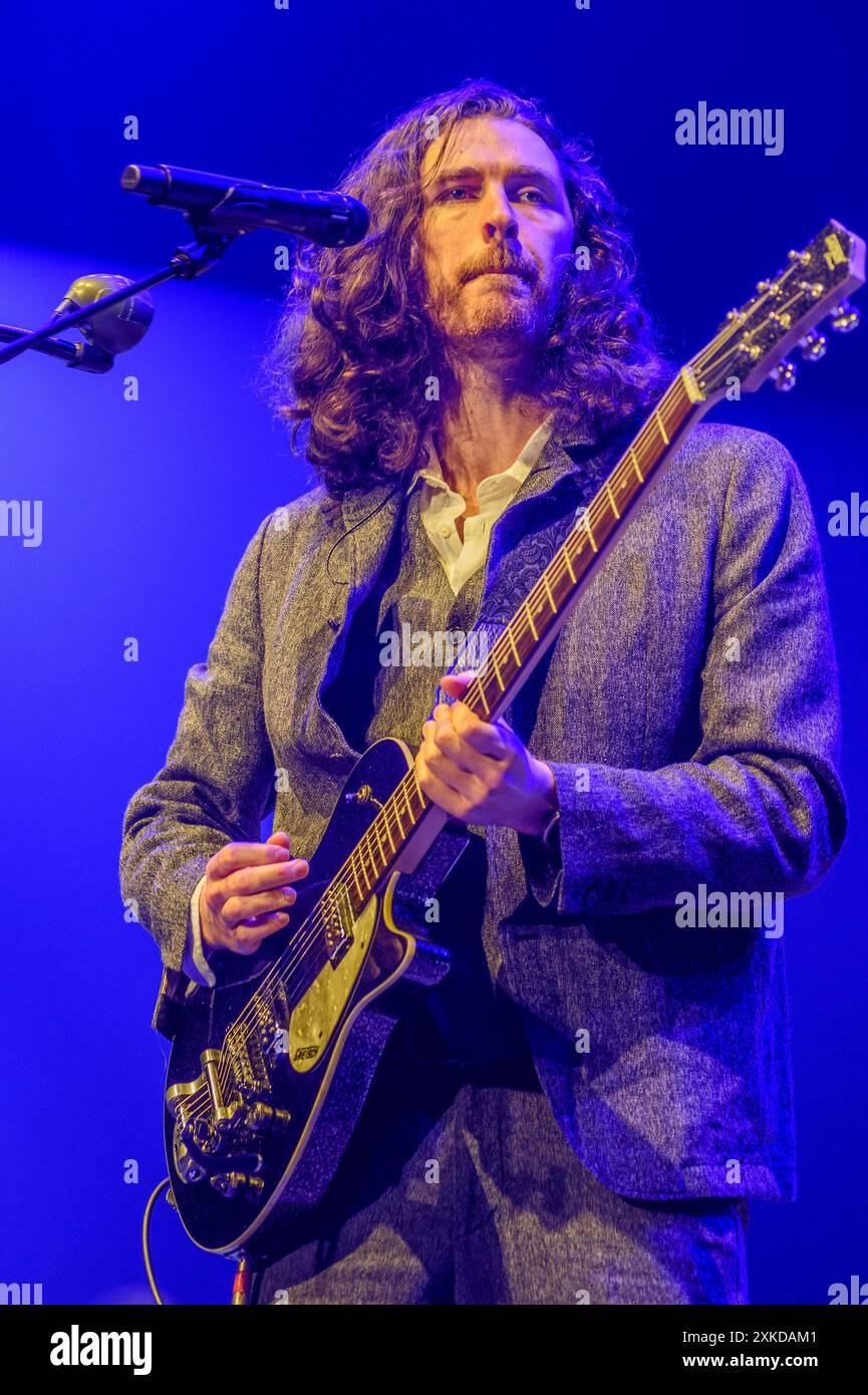 Il cantante e compositore irlandese Hozier si esibisce dal vivo a Bruxelles | l'auteur-compositeur-interprète et musicien irlandais en Concert à Forest National à Foto Stock