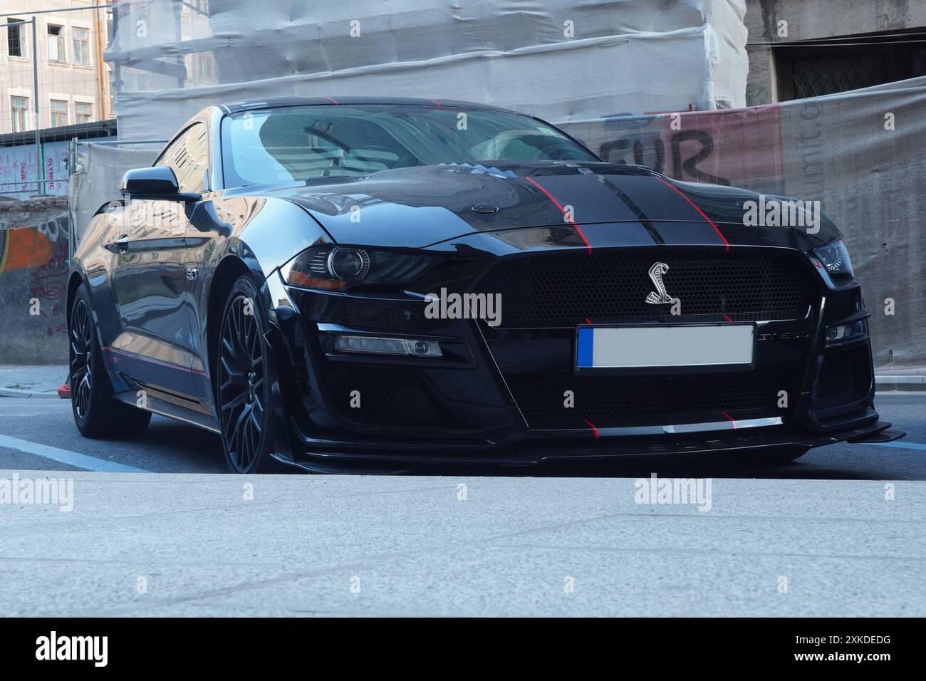 Bucarest, Romania - 7 giugno 2024: Ford Shelby GT500 auto nera Foto Stock