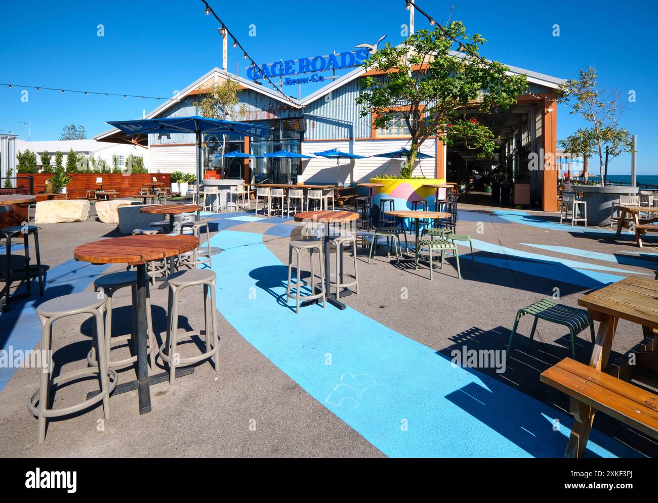 Gage Roads Brew Co, birreria, ristorante e sede di eventi sul molo di Fremantle Harbour/Walyalup Waterfront, Fremantle, Australia Occidentale. Foto Stock