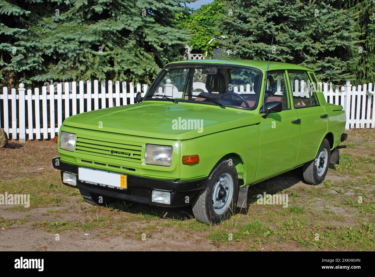 04.09.2012 Wartburg 353 W Deutschland/ Sachsen Anhalt/ Altmark/ Landkreis Stendal/ Bismark/ Wartburg 353 W/ Baujahr Oktober 1986/ Lenkradschaltung/ Originalzustand/ 1. Mano/ 50 PS/ 993 ccm *** 04 09 2012 Wartburg 353 W Germania Sachsen Anhalt Altmark Landkreis Stendal Bismark Wartburg 353 W anno di fabbricazione ottobre 1986 scatola dello sterzo condizione originale 1 mano 50 hp 993 ccm Foto Stock