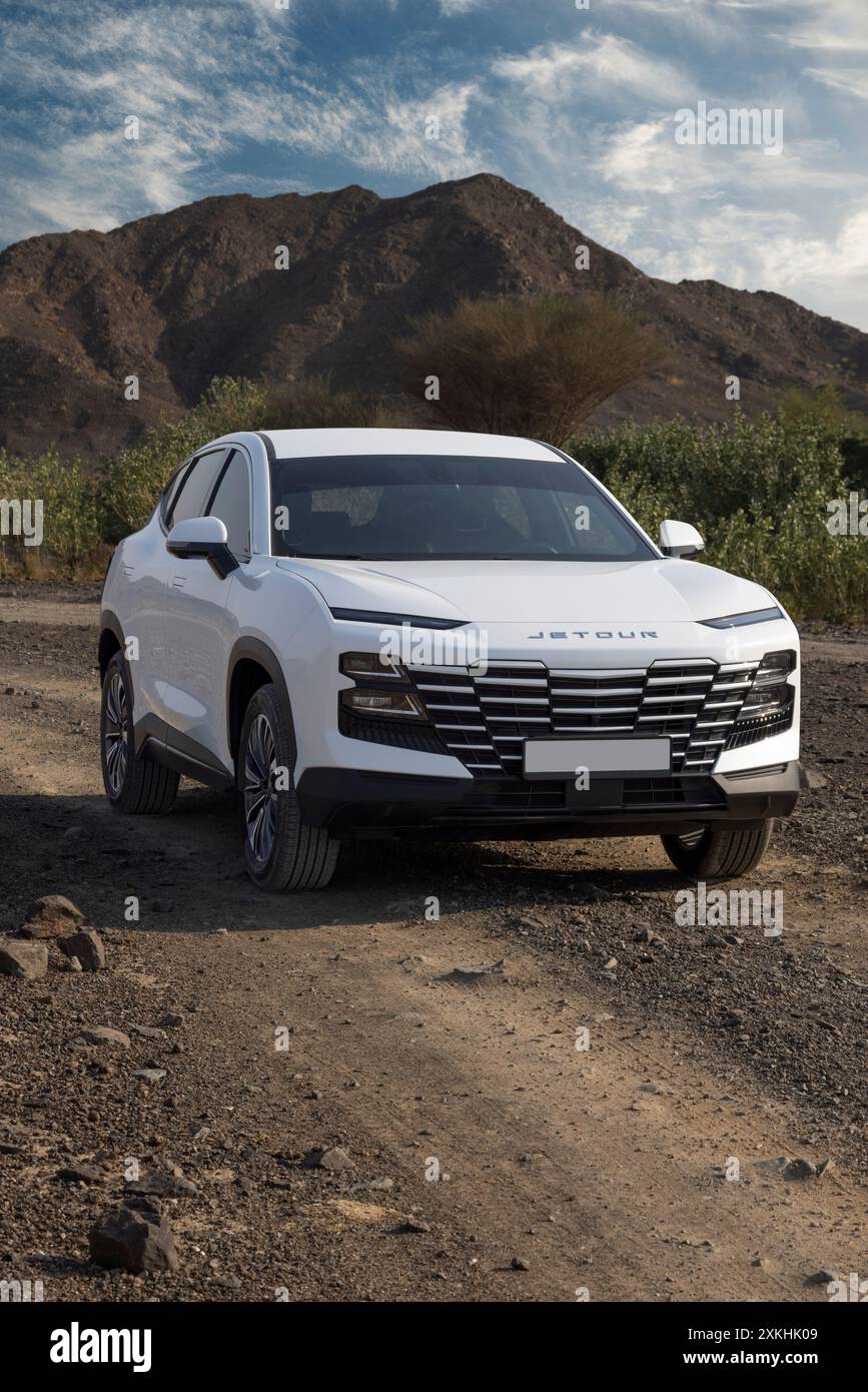 Jetour Dashing è un SUV elegante e moderno che combina tecnologia all'avanguardia e comfort di livello superiore. Foto Stock
