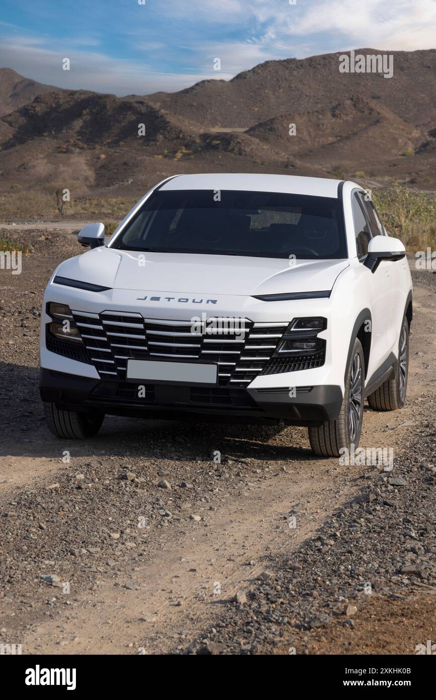 Jetour Dashing è un SUV elegante e moderno che combina tecnologia all'avanguardia e comfort di livello superiore. Foto Stock