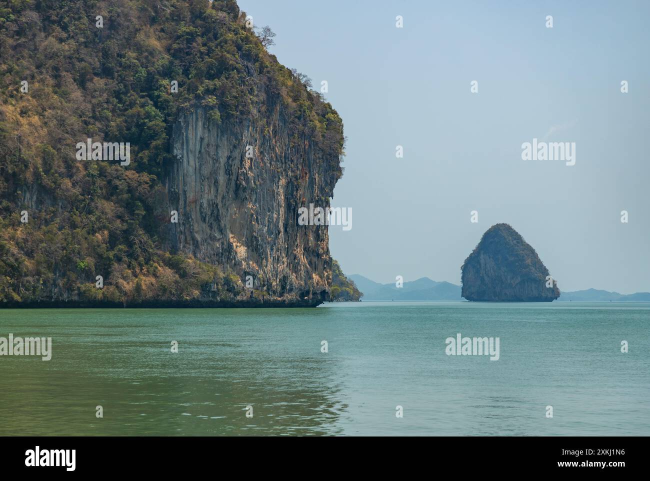 Una foto delle isole del Parco Nazionale di Ao Phang Nga. Foto Stock