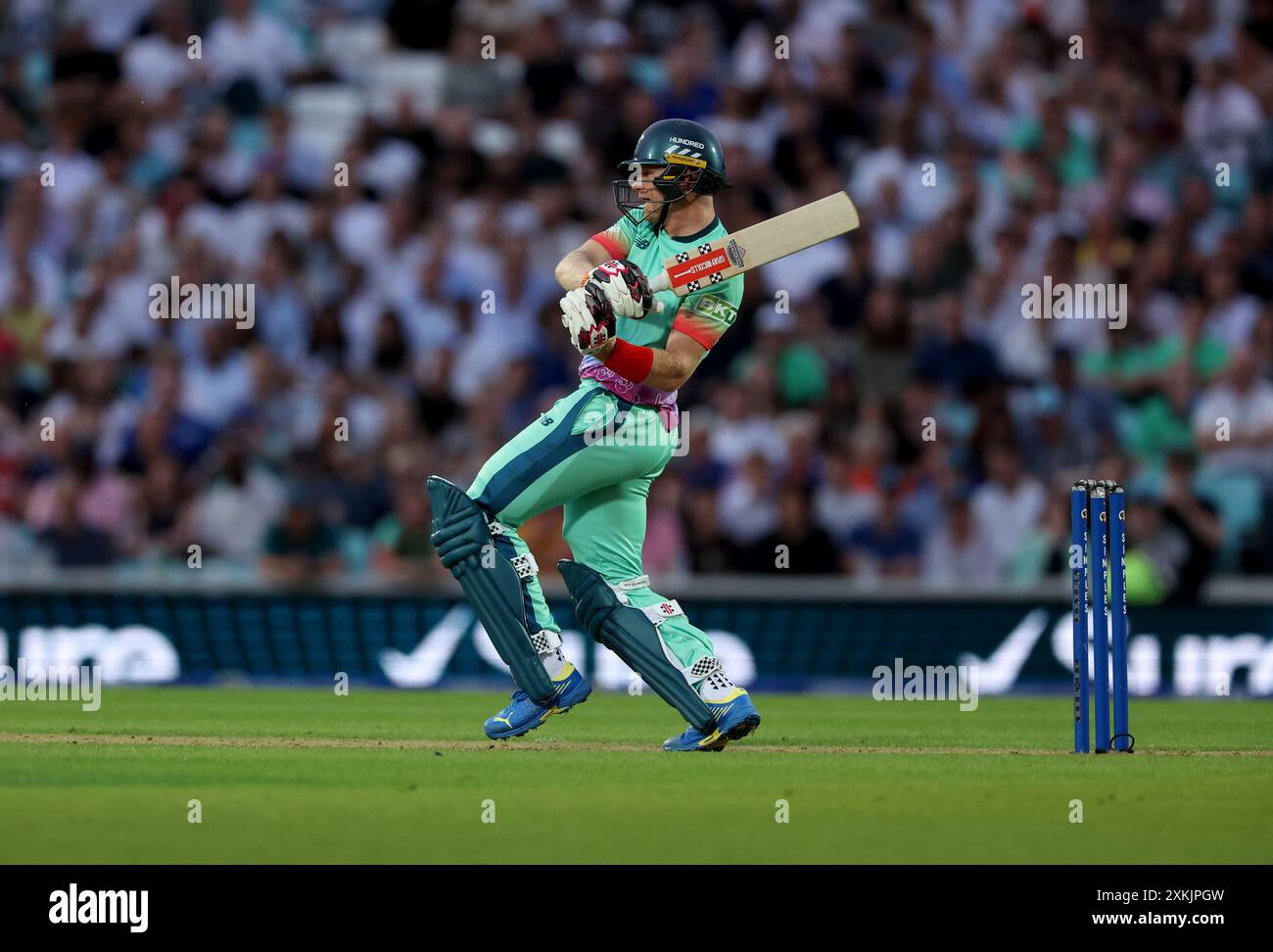 Oval Invincibles Sam Billings batté durante il Hundred Men's Match al Kia Oval di Londra. Data foto: Martedì 23 luglio 2024. Foto Stock