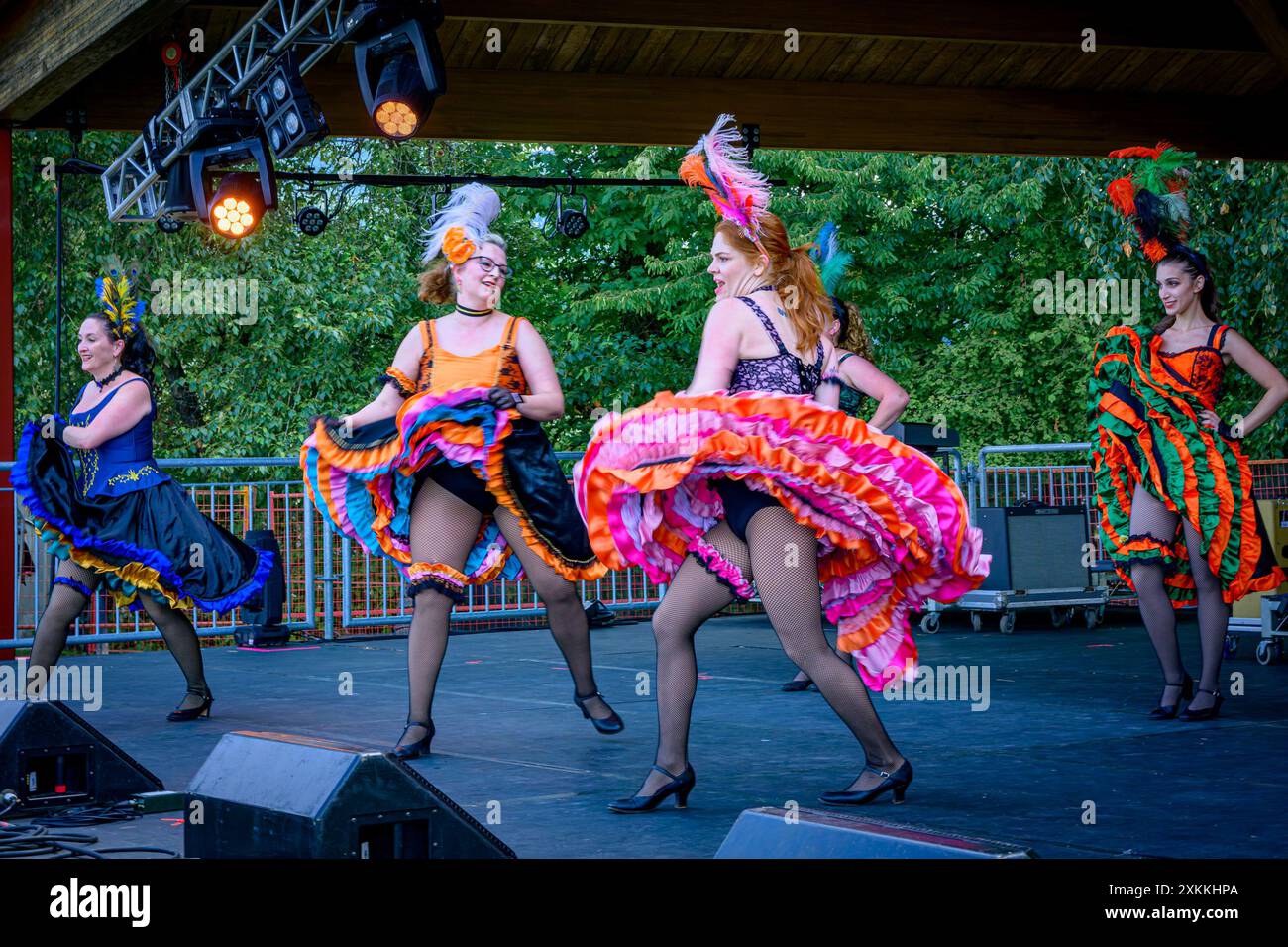 Golden Spike CAN Dancers, Golden Spike Days, Port Moody, British Columbia*, Canada Foto Stock