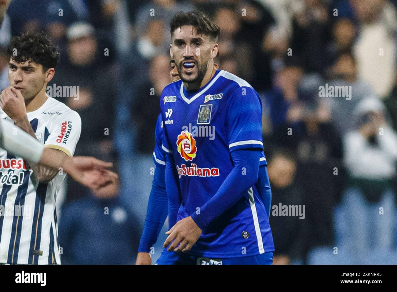 LIMA, PERÙ - 20 LUGLIO: Santiago Arias dell'Alianza Atletico Sullana durante la partita di Liga 1 Alianza Lima contro Alianza Atletico all'Estadio Alejandro Villanueva. Foto Stock