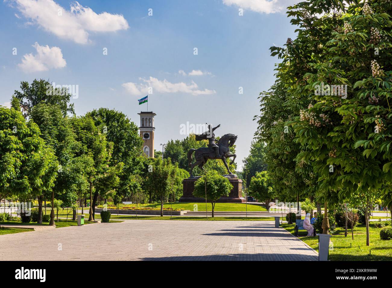 Statua del leggendario Tamerlano Amir Temur a cavallo Foto Stock