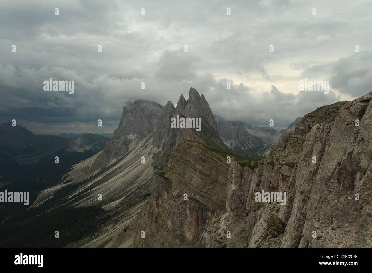 Il lato oscuro di Seceda Foto Stock