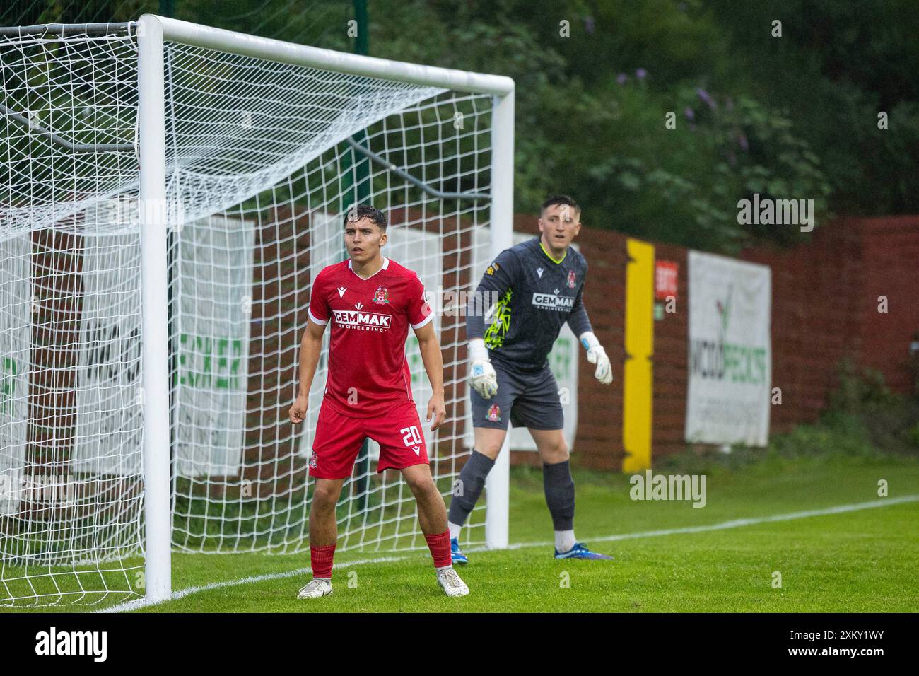 Briton Ferry, Regno Unito. 24 luglio 2024. Jasper Payne della Briton Ferry in azione. Briton Ferry Llansawel contro Swansea City u21 in un'amichevole pre-stagionale presso Old Road il 24 luglio 2024. Crediti: Lewis Mitchell/Alamy Live News Foto Stock