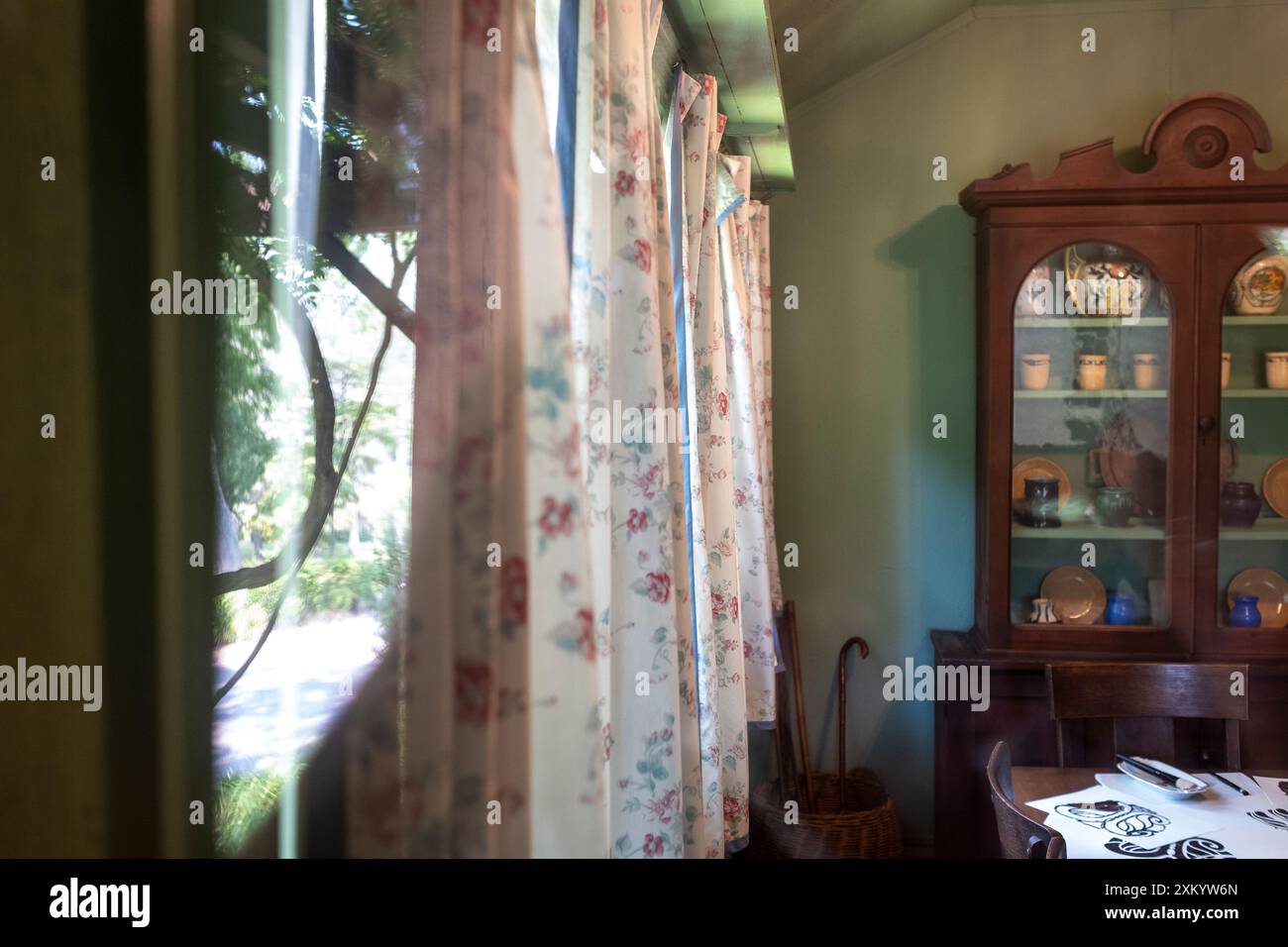 All'interno della casa di T.C. Steele nella contea di Brown, Indiana. Steele era un influente pittore "impressionista dell'Indiana". Foto Stock