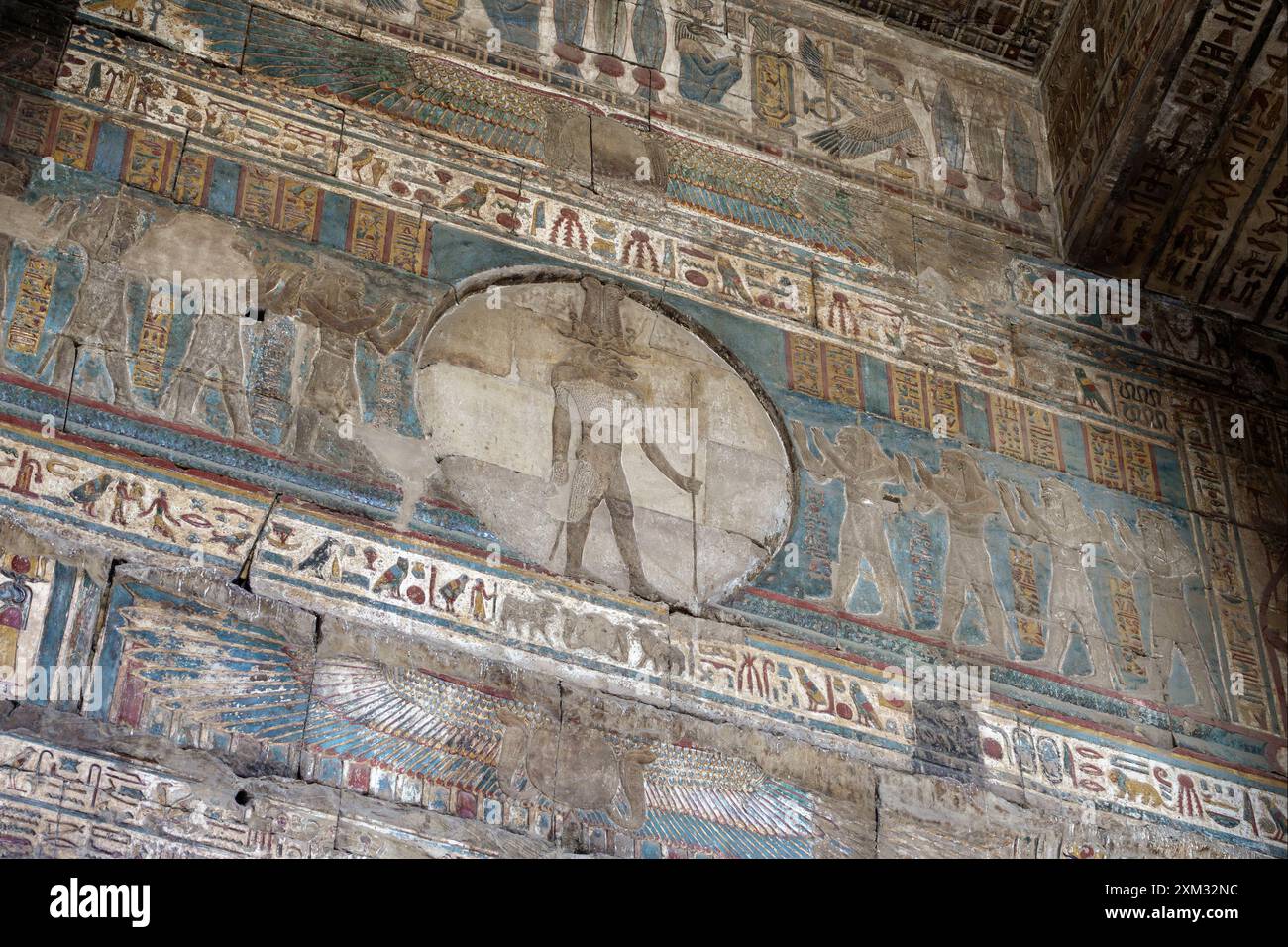 Il soffitto del Tempio di Esna, in Egitto Foto Stock