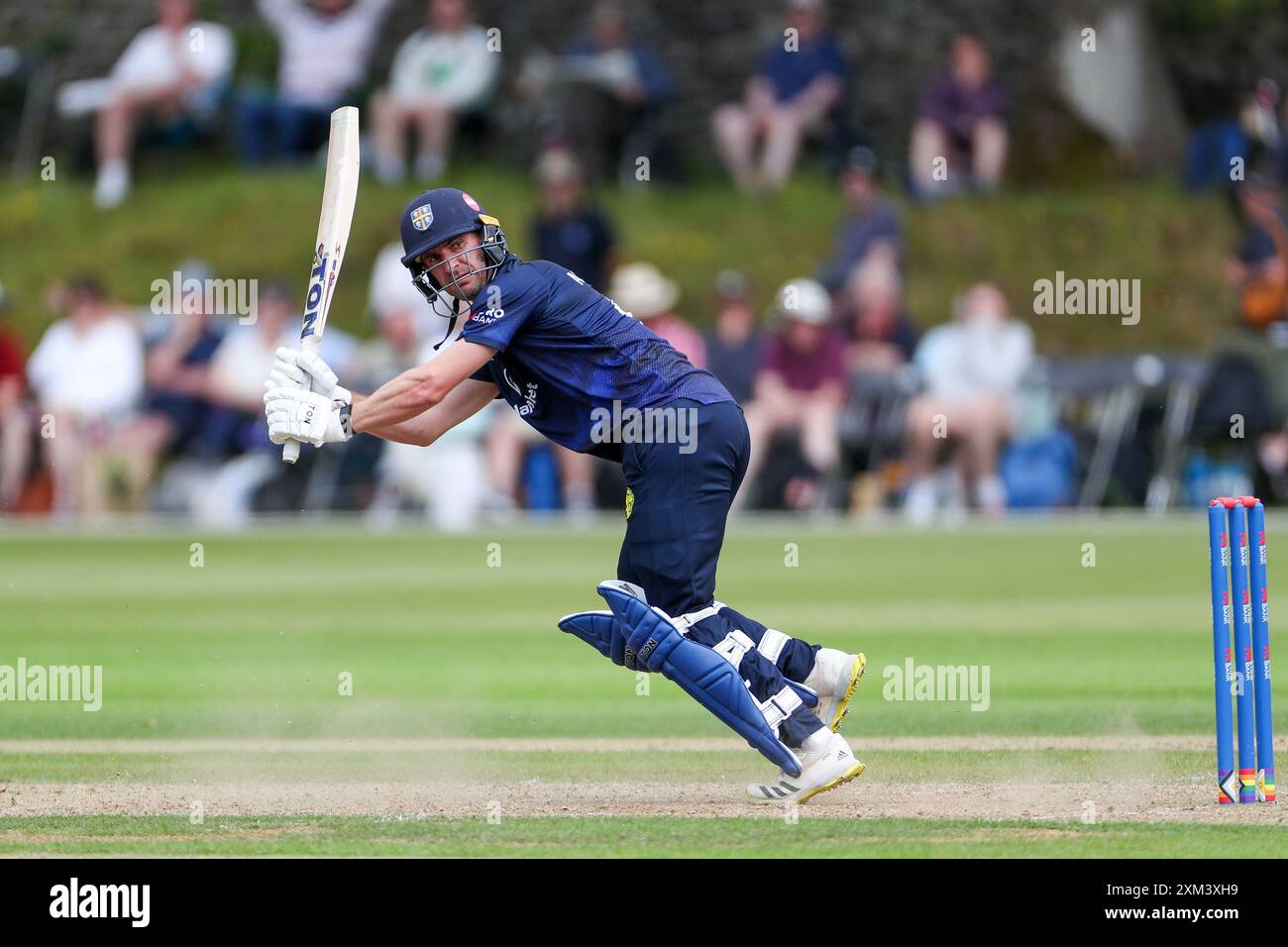 Colin Ackerman di Durham durante la partita della Metro Bank One Day Cup tra il Lancashire e il Durham County Cricket Club alla Sedbergh School, Sedbergh, mercoledì 24 luglio 2024. (Foto: Mark Fletcher | mi News) crediti: MI News & Sport /Alamy Live News Foto Stock