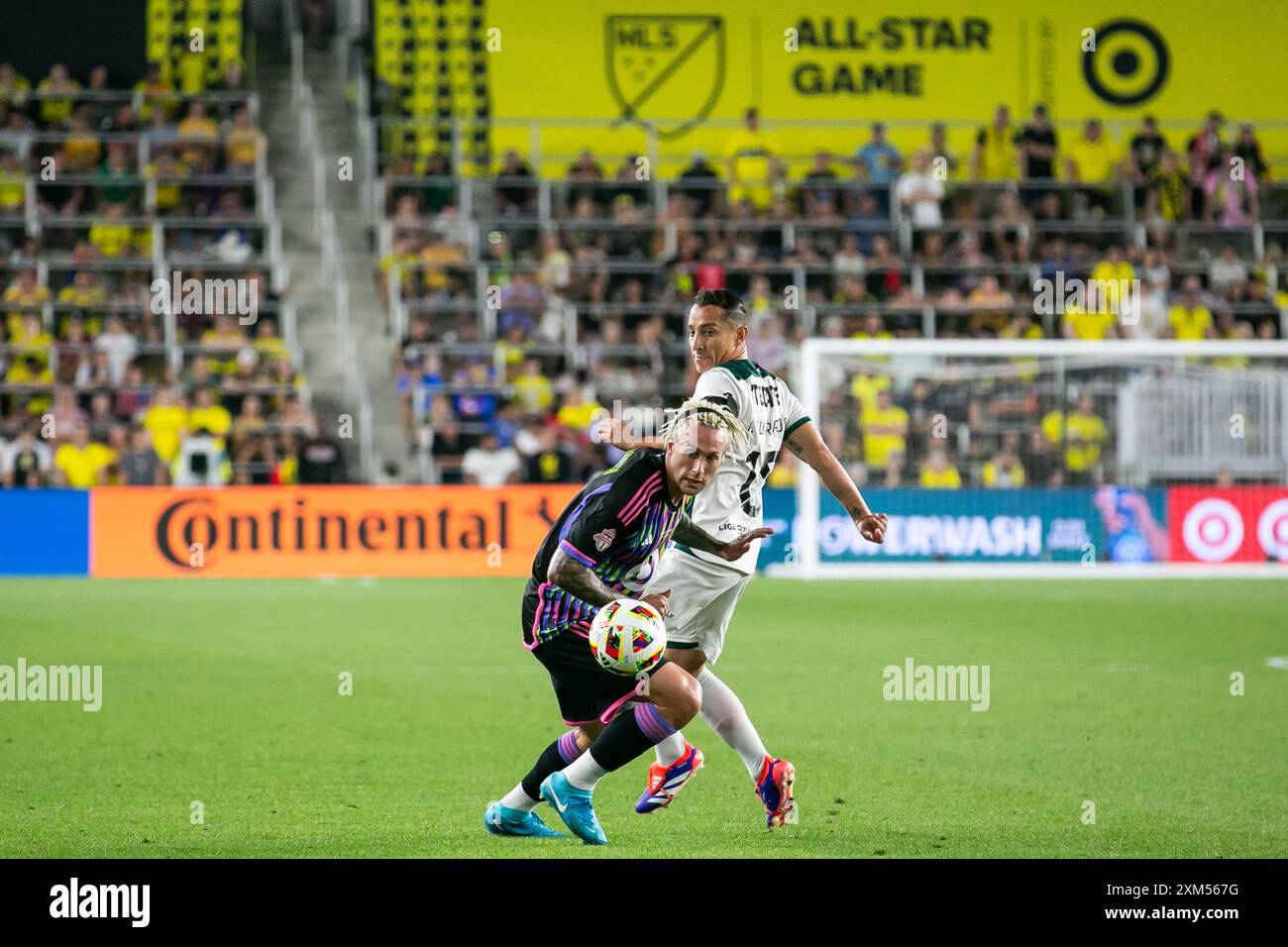 Columbus, Ohio, Stati Uniti. 24 luglio 2024. L'attaccante della MLS Federico Bernardeschi del Toronto FC (8). L'MLS All-Star Game tra MLS e Liga MX al Lower.com Field. Crediti: Kindell Buchanan/Alamy Live News Foto Stock