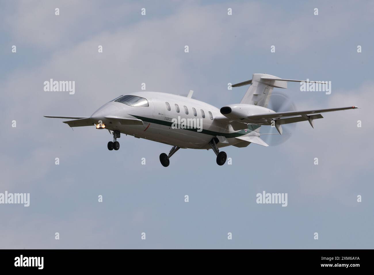 RAF Fairford, Regno Unito. 18 luglio 2024. Italiano Piaggio P.180 Avanti arrivo al RIAT 2024. Foto Stock