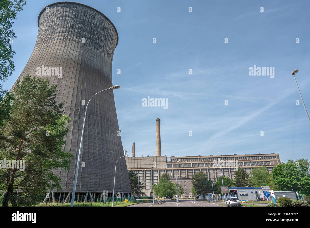 La centrale elettrica a carbone e gas Emile-Huchet si trova a Saint Avold, in Mosella, Francia. Questa è una delle ultime centrali elettriche a carbone in Francia. Foto Stock