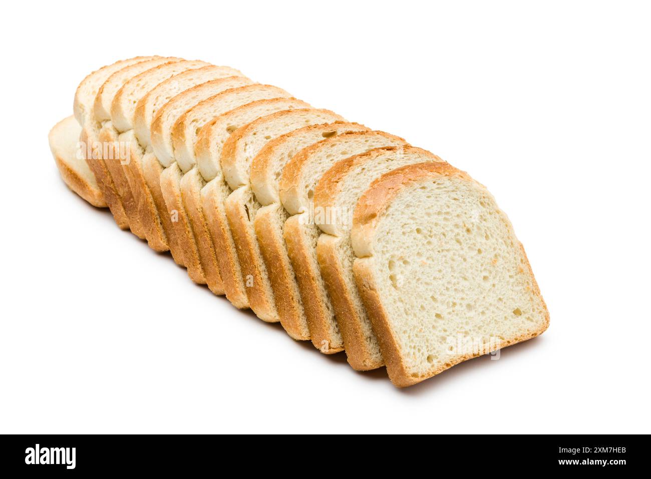 Fette di pane bianco isolate su sfondo bianco. Foto Stock