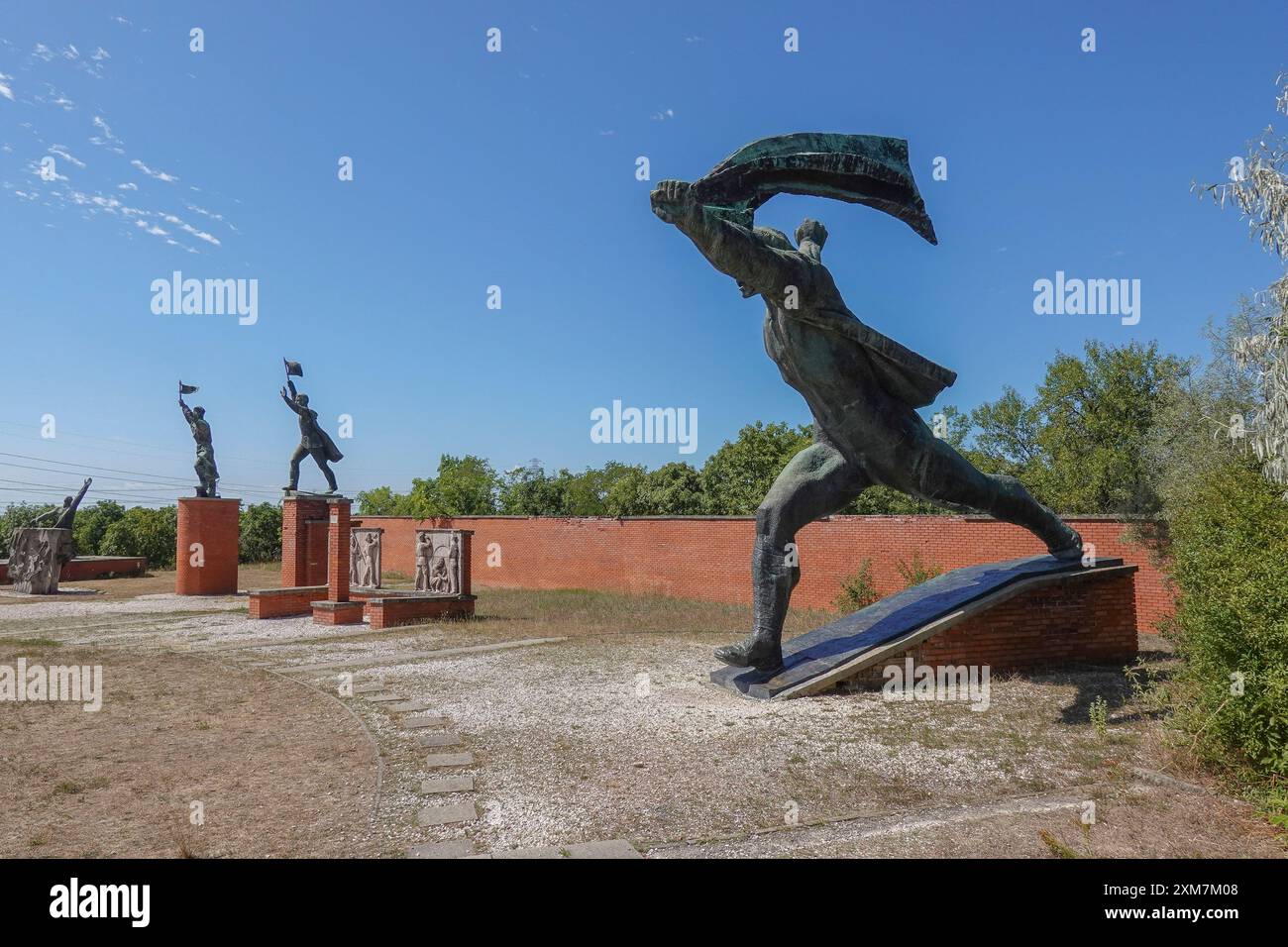 Ungheria, Budapest, Szoborpark o Memento Park è un museo all'aperto a Budapest, Ungheria, dedicato alle statue monumentali e alle targhe scolpite di Hu Foto Stock