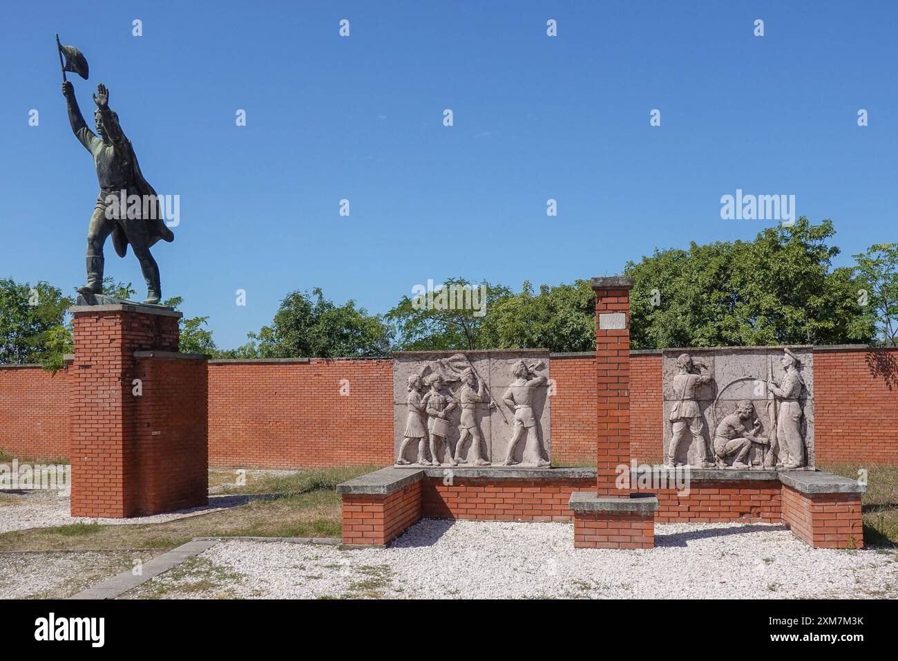 Ungheria, Budapest, Szoborpark o Memento Park è un museo all'aperto a Budapest, Ungheria, dedicato alle statue monumentali e alle targhe scolpite di Hu Foto Stock