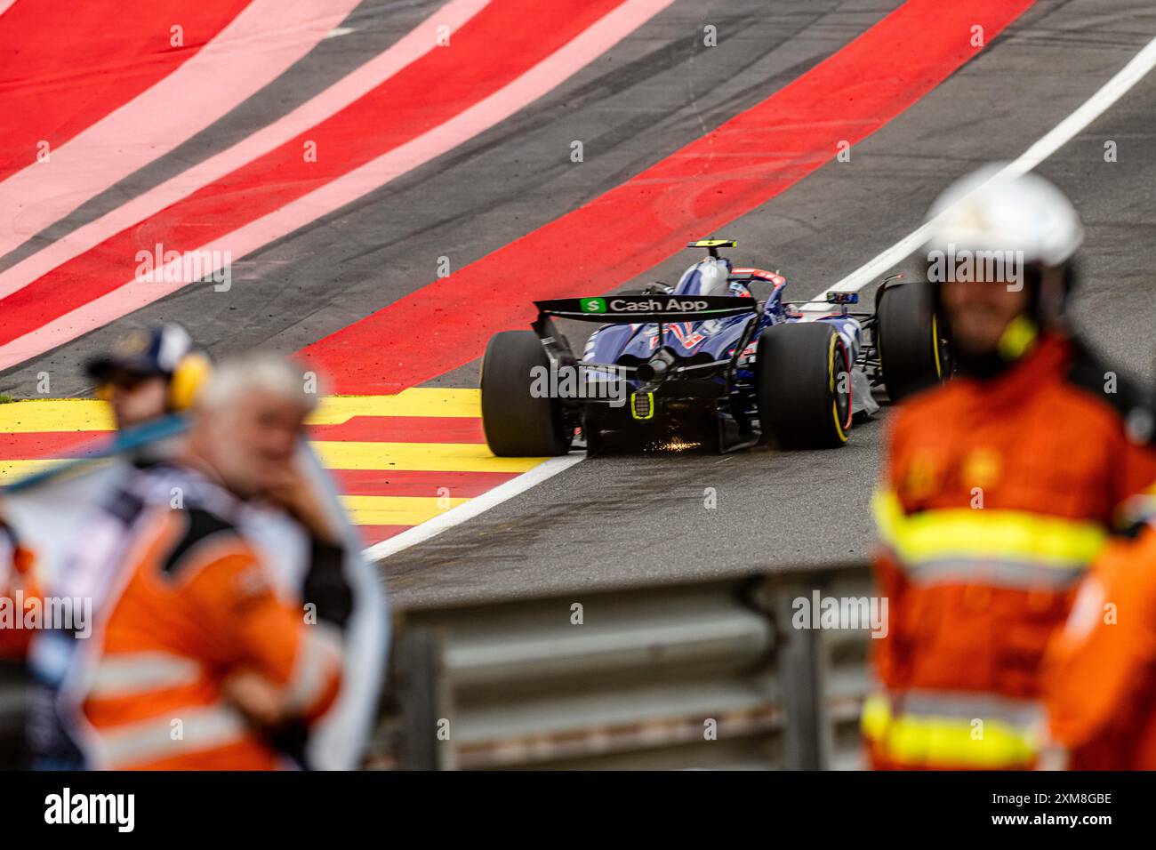 Spa, Belgio. 26 luglio 2024. Scuderia AlphaTauri pilota giapponese Yuki Tsunoda nella foto in azione durante l'allenamento libero davanti alla gara del Gran Premio di F1 del Belgio, a Spa-Francorchamps, venerdì 26 luglio 2024. Il Gran Premio di Formula 1 di Spa-Francorchamps si svolge questo fine settimana, dal 25 al 28 luglio. BELGA FOTO JONAS ROOSENS credito: Belga News Agency/Alamy Live News Foto Stock