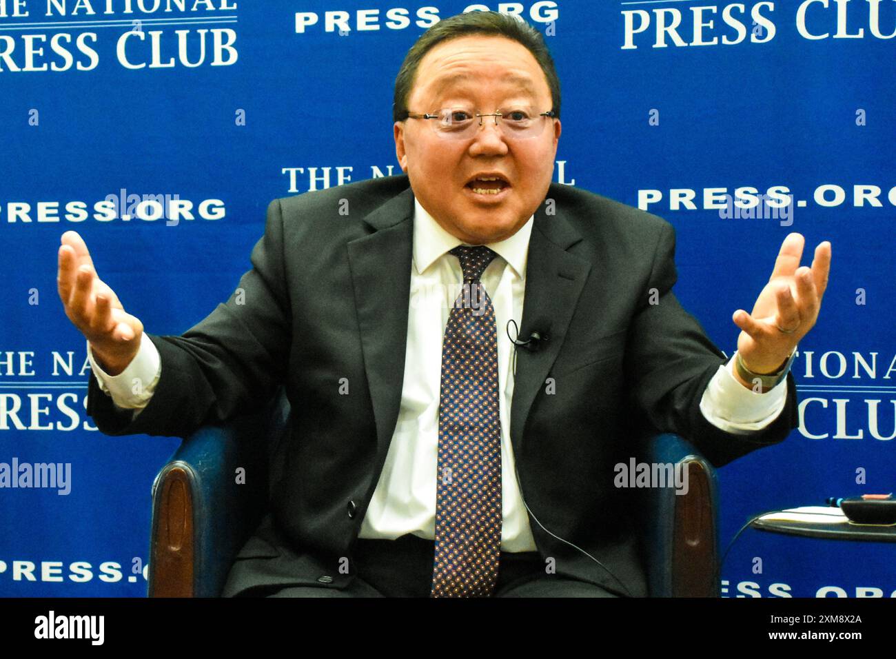 Tsakhiagiin Elbegdorj al National Press Club, 25 luglio 2024 Foto Stock