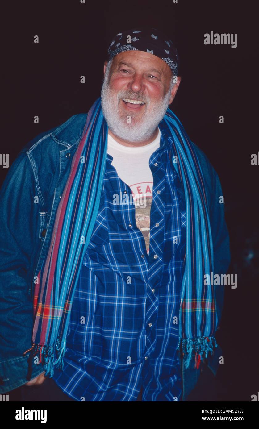 Bruce Weber partecipa al Ralph Lauren Spring 2003 Fashion Show al Cooper Hewitt Museum di New York il 21 settembre 2002. Foto di Henry McGee/MediaPunch Foto Stock