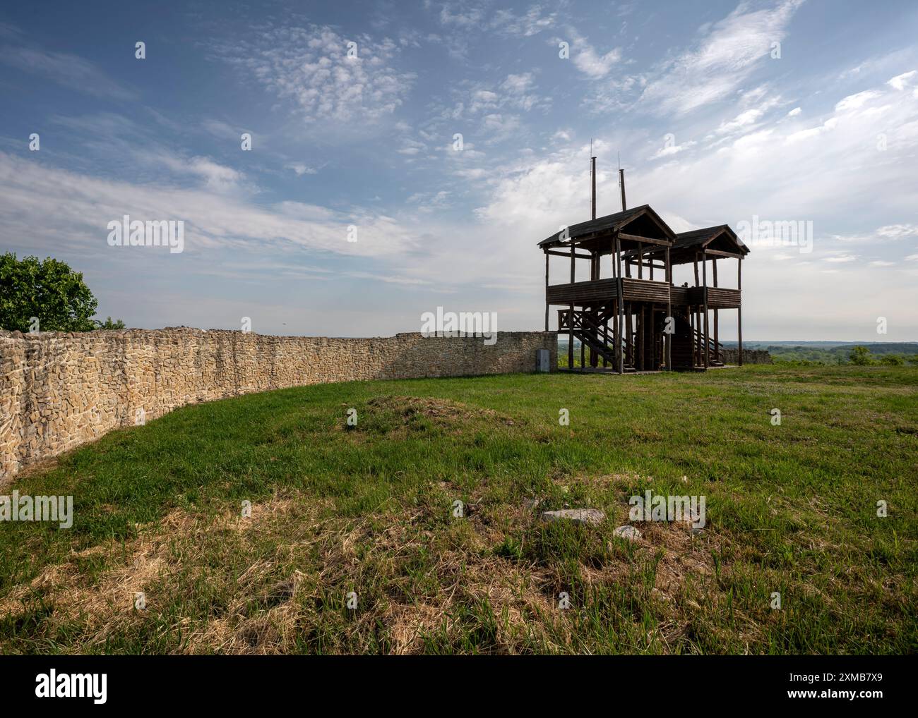 Lussonium Romkert è un monumento storico risalente all'età romana nel villaggio di Dunakomlod, Ungheria. Foto Stock