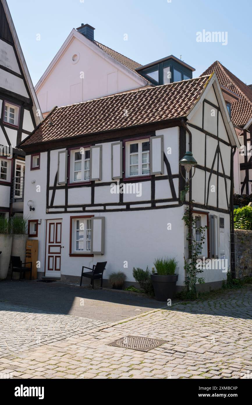 Una piccola casa in legno nella città vecchia di Soest Foto Stock