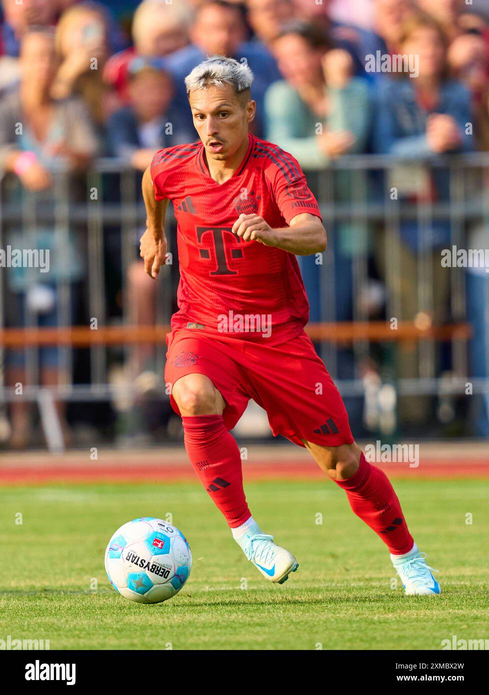 Bryan Zaragoza (FCB 17) in occasione dell'amichevole FC ROTTACH-EGERN - FC BAYERN München 1-14 nel campo di allenamento dello Stadion am Birkenmoos, 1.German Soccer League , a Rottach-Egern, Tegernsee, 24 luglio 2024 stagione 2024/2025, FCB, fotografo: Peter Schatz Foto Stock