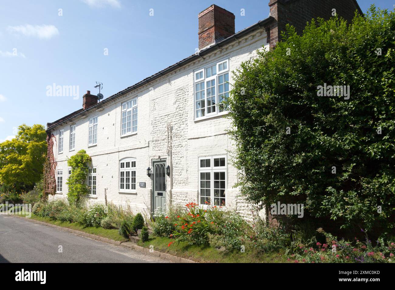 La Casa Bianca in strada, grande russamento, Norfolk Foto Stock