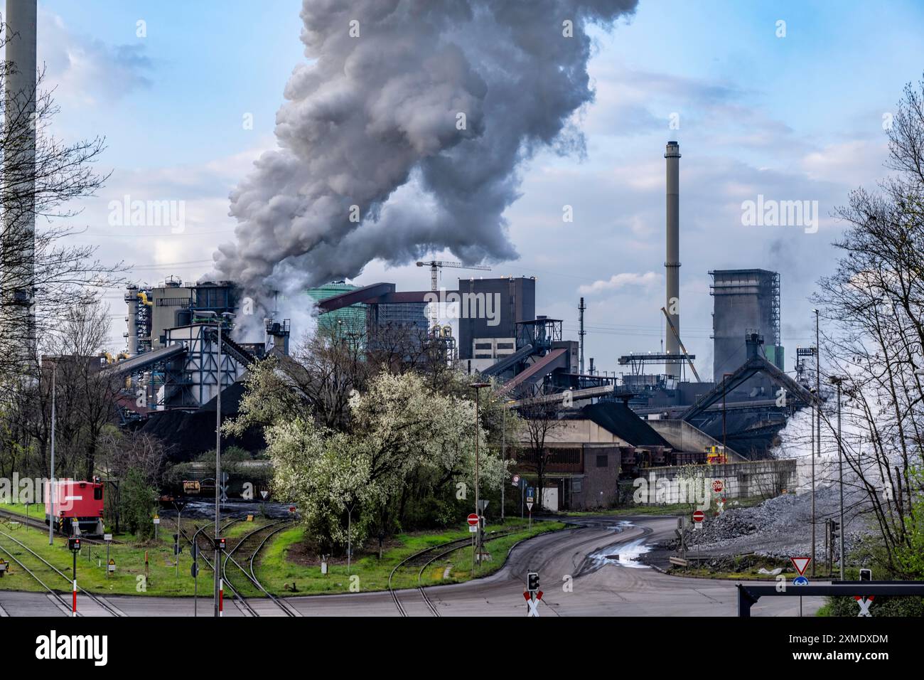 Cokeria di Huettenwerke Krupp-Mannesmann, HKM di Duisburg-Huettenheim, cokeria e 2 altiforni, impianto di sinterizzazione e centrale elettrica Foto Stock