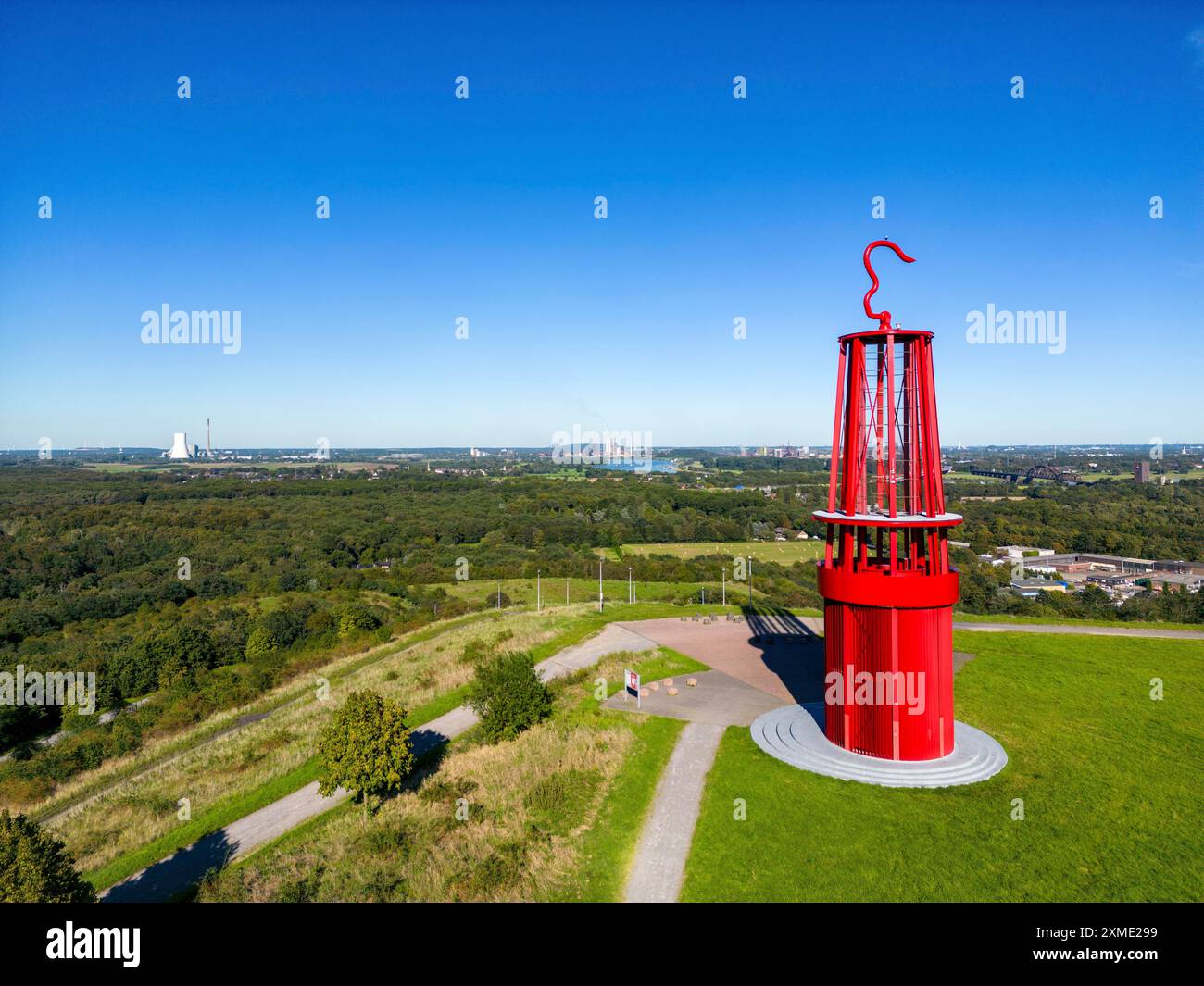 Punta di Rheinpreussen a Moers, cartello di punta di spoil Das Geleucht, installazione leggera, sul Reno vicino a Duisburg Bruckhausen, Marxloh, ThyssenKrupp Foto Stock
