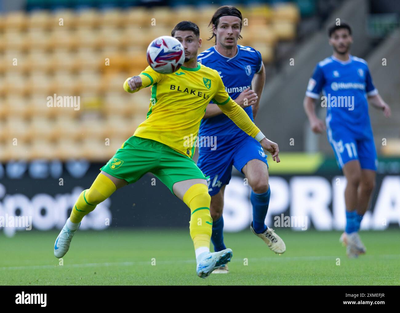 Norwich, Regno Unito, 26 luglio 2024. Borja Sainz di Norwich City, in occasione di Norwich vs Magdeburg Pre-Season Friendly, Carrow Road, Norwich, Regno Unito, 26.07.2024 Foto Stock