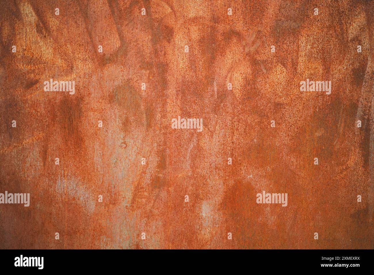 Vecchio sfondo in lamiera arrugginita, mockup piatto o idee per screensaver Foto Stock