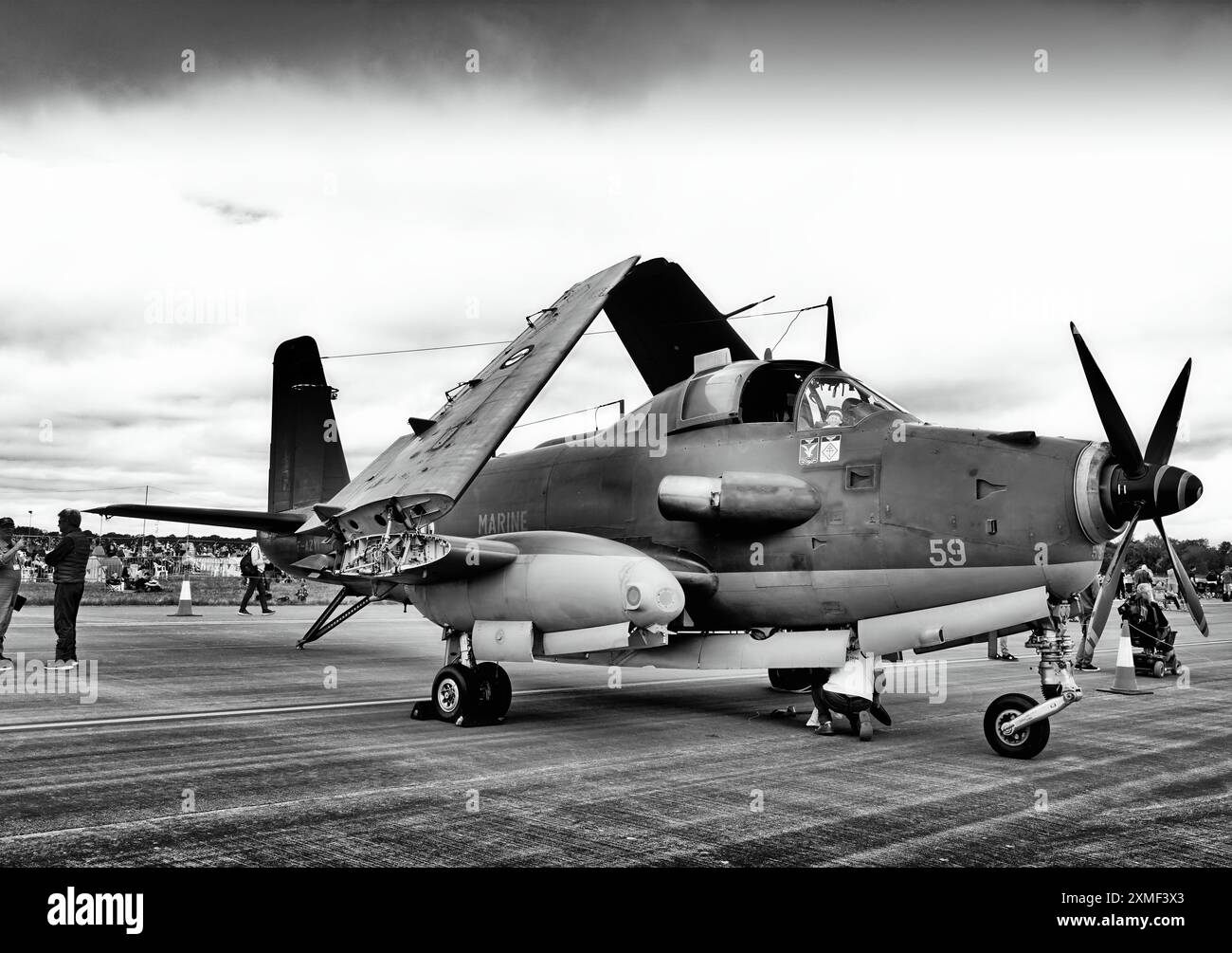 RIAT 2024 Fairford un civile anti-sommergibile francese Breguet 1050 Alize in colori marittimi con ali piegate Foto Stock